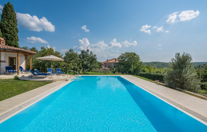 Villa Moncitta Luxury stone villa with large garden, private pool and panoramic views  Karojba